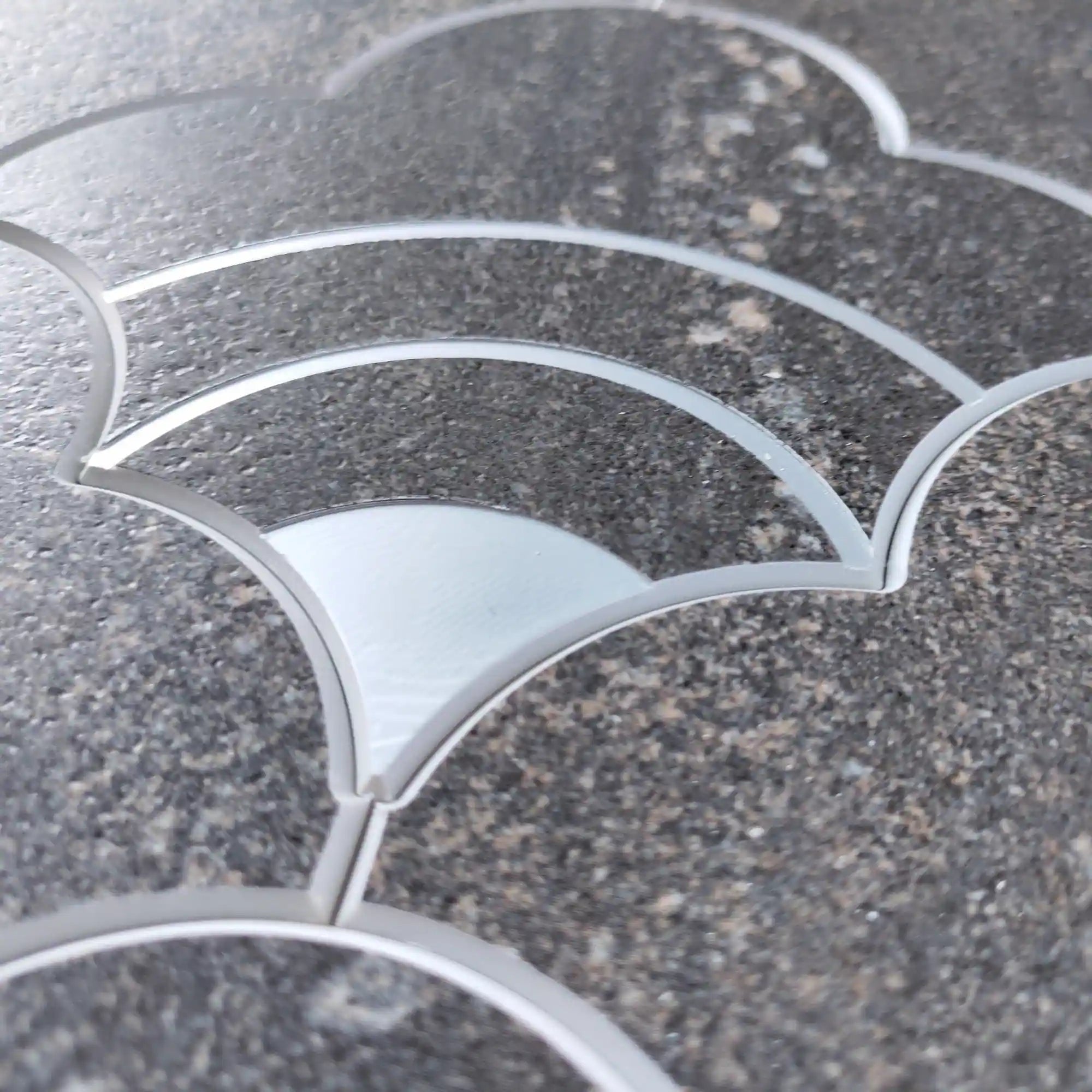 Cloud Yarn Mosaic Peel and Stick Tiles Backsplash, Galaxy Silver