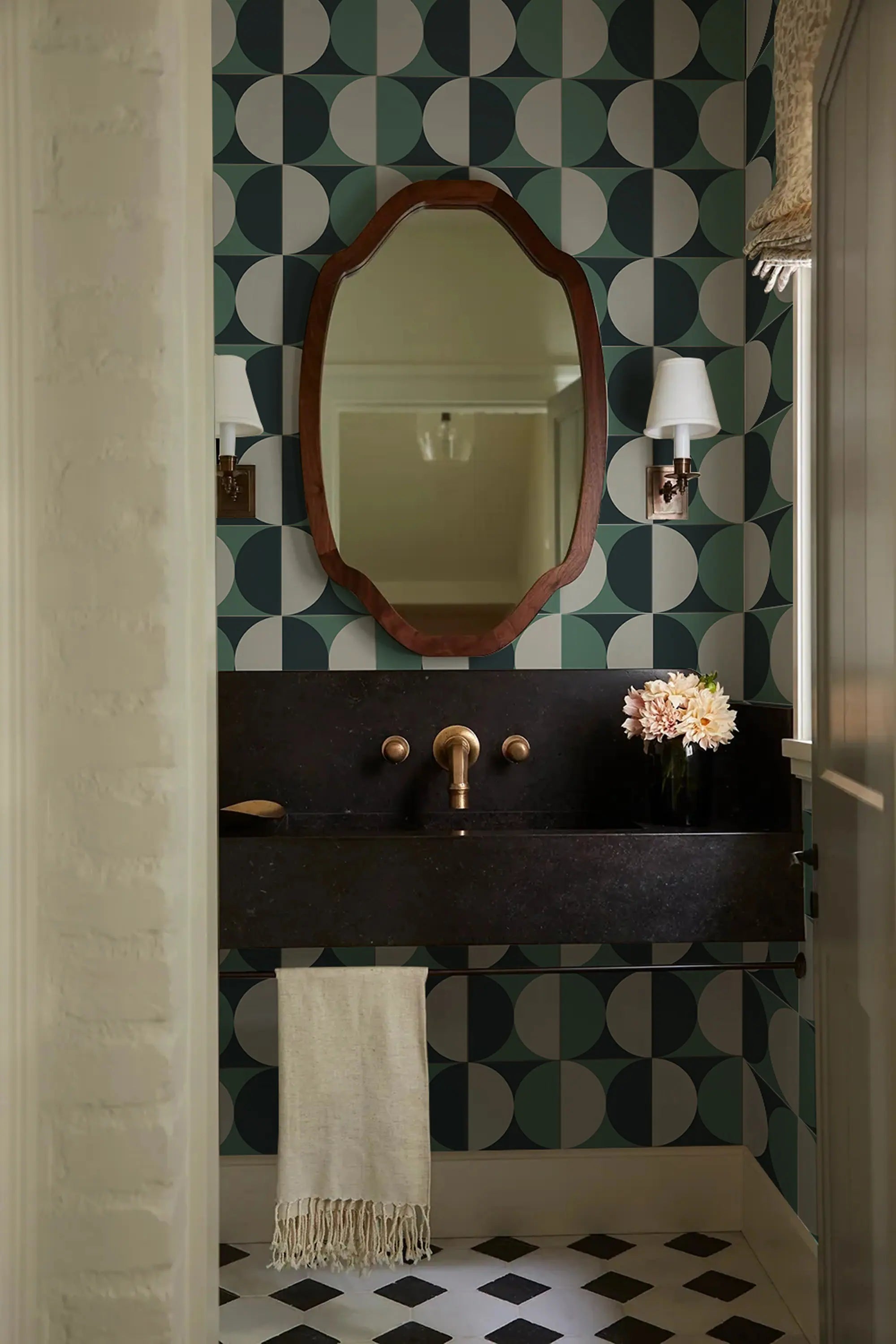 COLAMO Mid-Century Modern Green Geometric Peel and Stick Backsplash - Matte Retro Art Deco Tile