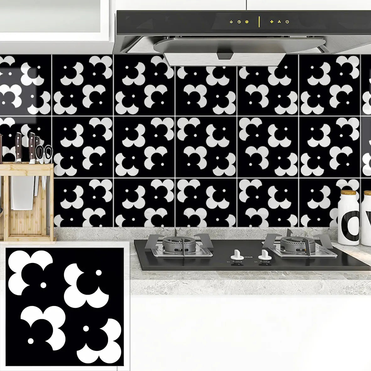 Carrelage graphique autocollant noir brillant COLAMO, imperméable, à décoller et à coller
