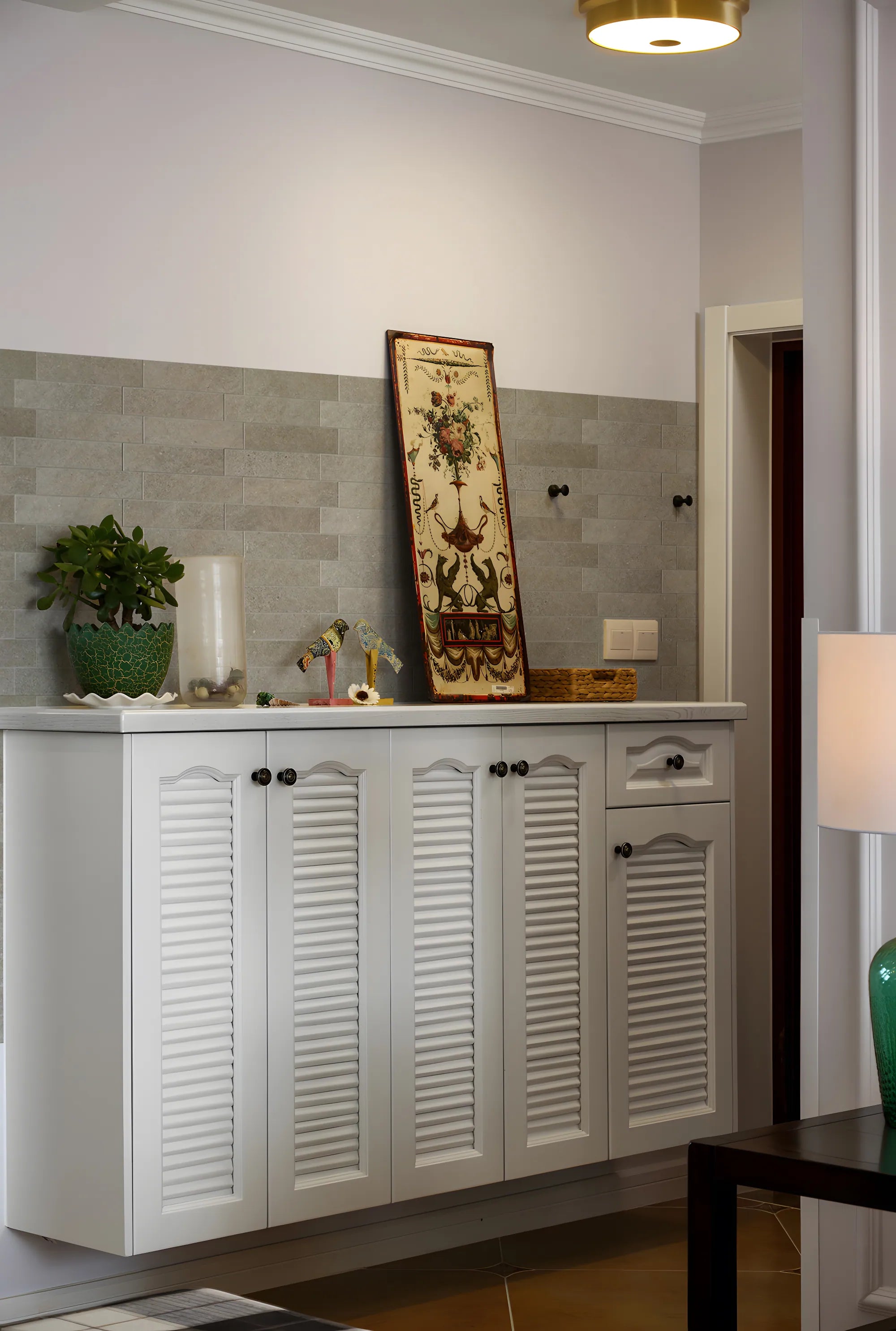 COLAMO Elongated Subway Tiles Peel & Stick Backsplash, Rock Gray