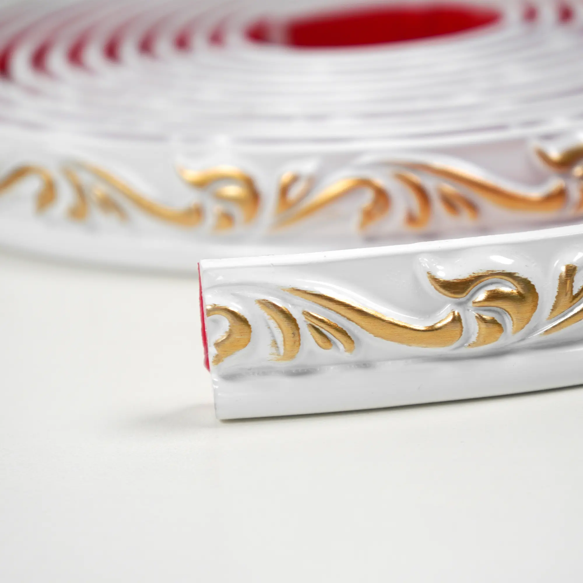 COLAMO Gilded Crown White Molding Trim Adhesive Peel and Stick Baseboard Trim Tile Edge Trim