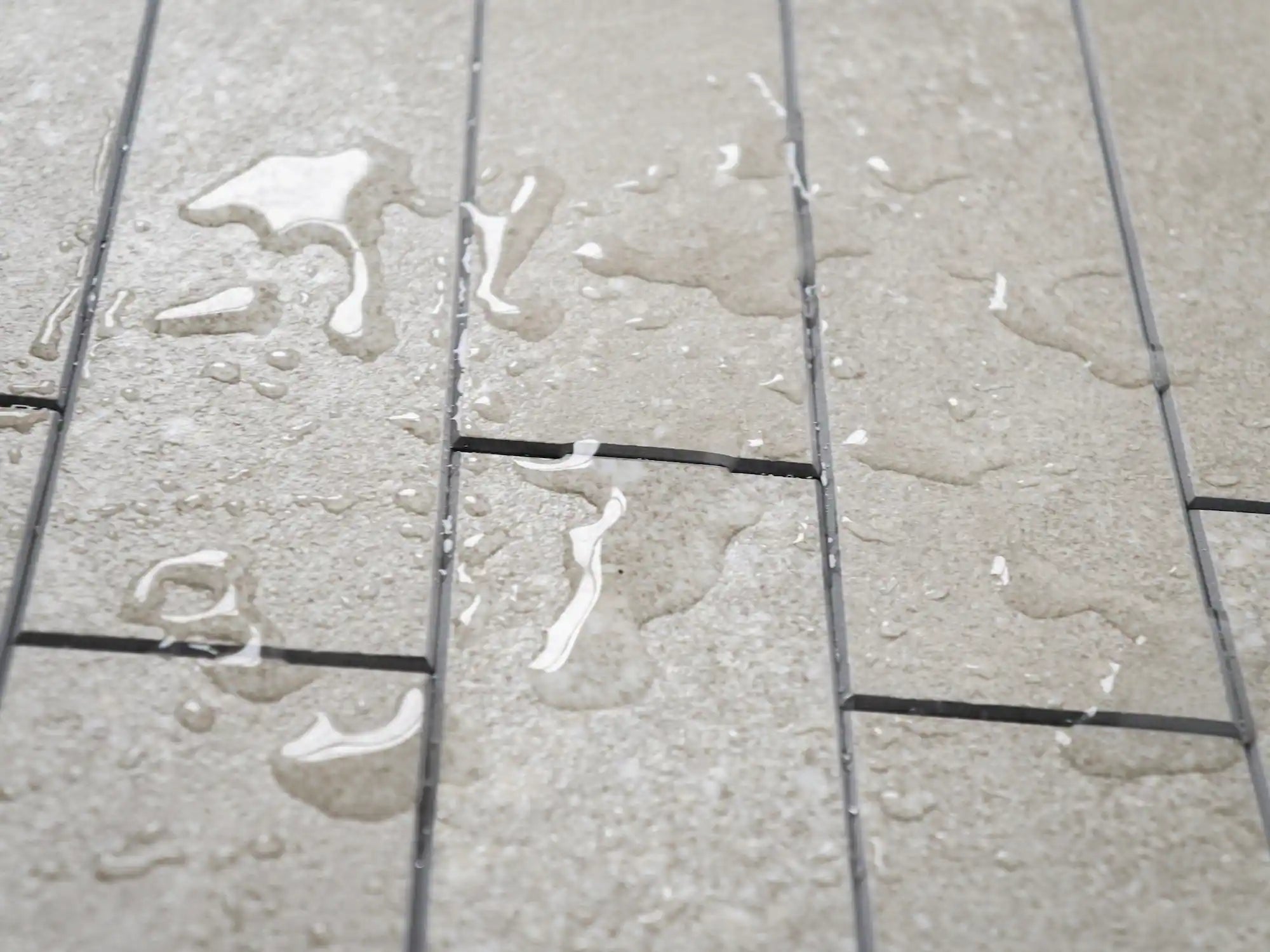 COLAMO Elongated Subway Tiles Peel & Stick Backsplash, Limestone Beige