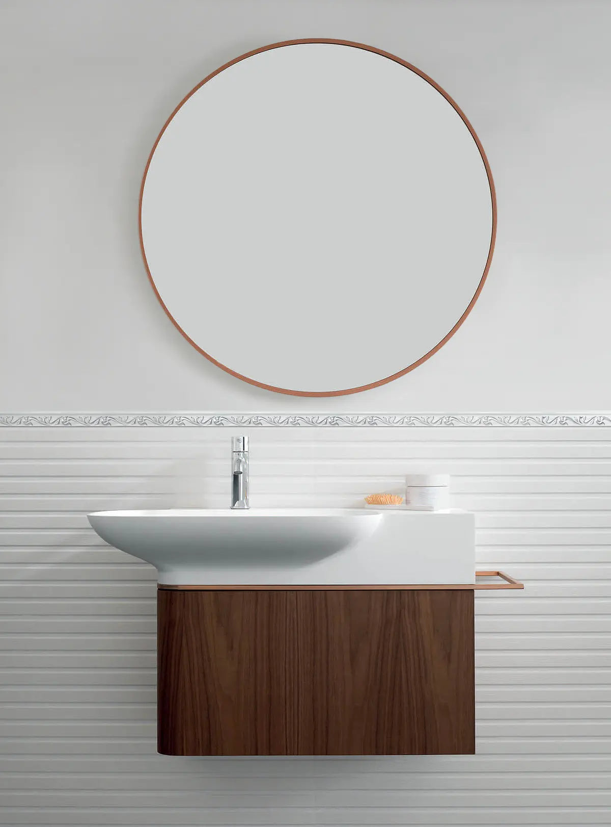 COLAMO Moulure de plinthe adhésive blanche chromée avec couronne, bordure de carrelage 
