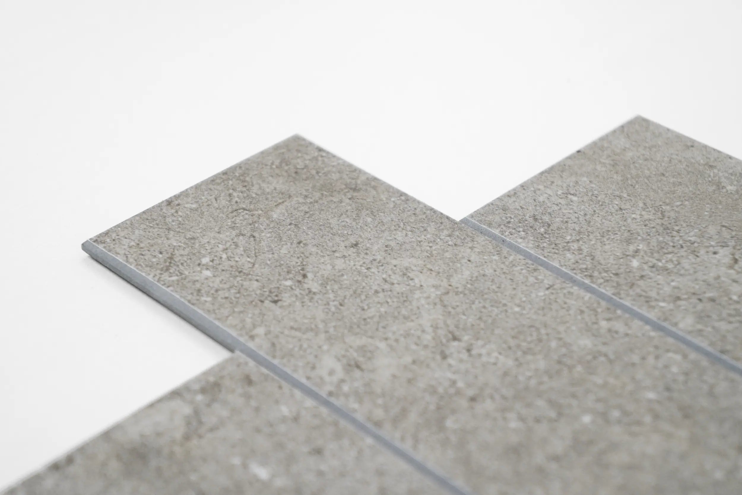 Crédence autocollante en carreaux de métro allongés COLAMO, gris roche 